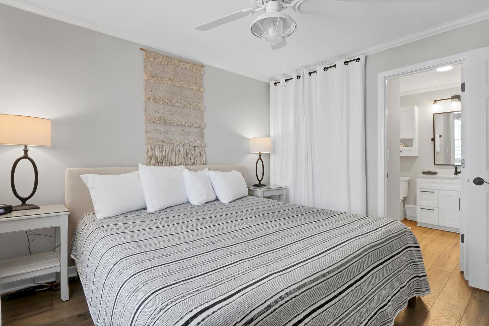 Sandpeddler Inn And Suites Wrightsville Beach Exterior foto